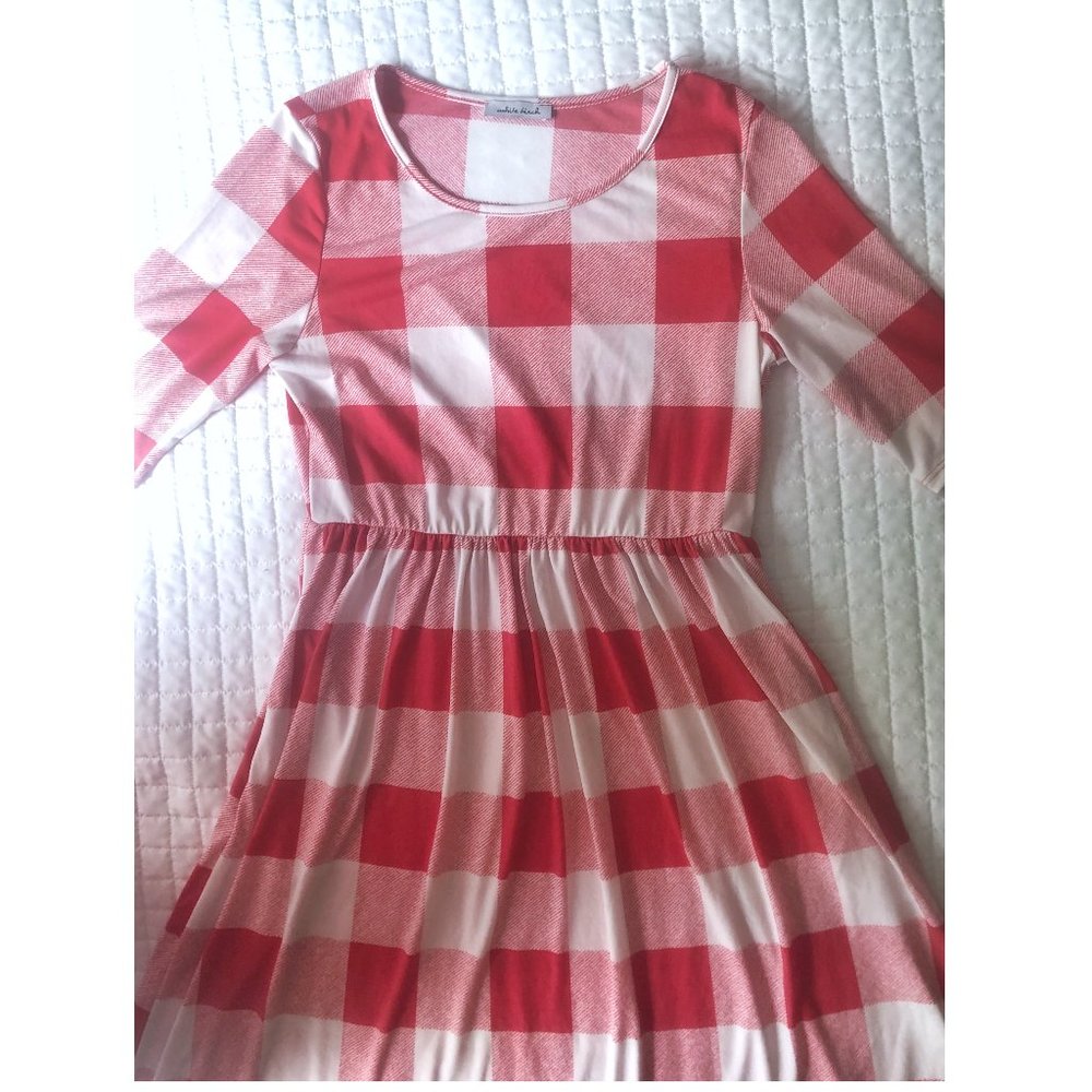 Red and White Checkered Midi Dress - Picture 4 of 6